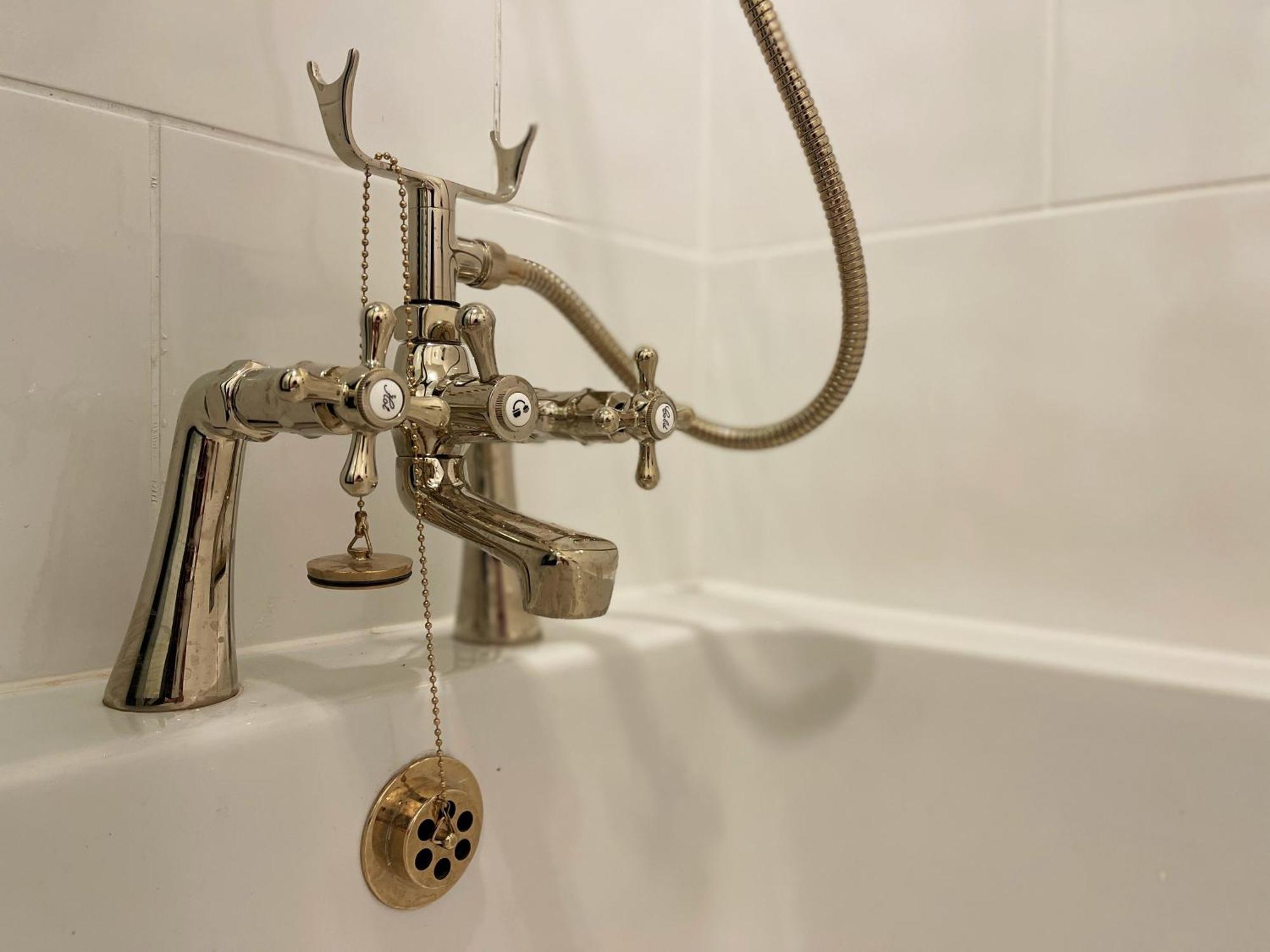 Harper's Place Near Kings Cross - 2 Double Beds, 1 Sofa Bed, Great Location, Ideal For Families * Londres